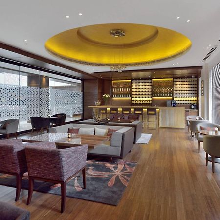 Courtyard By Marriott Raipur Hotel Buitenkant foto