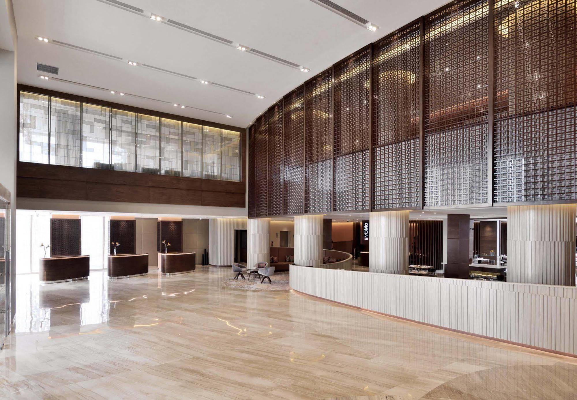Courtyard By Marriott Raipur Hotel Buitenkant foto